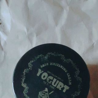 Kem body Yogurt