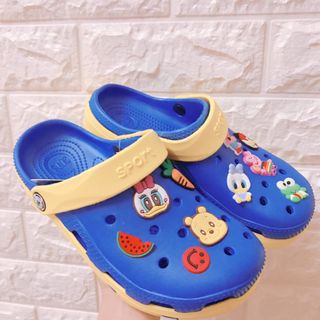 Crocs đế xen kẽ
