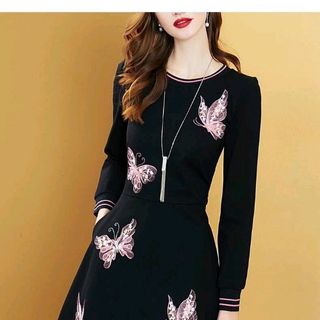 Đầm thun nhập thêu cao cấp