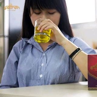 Saffron Salam kèm quà