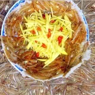 Bánh tráng cá cơm Cà Mau