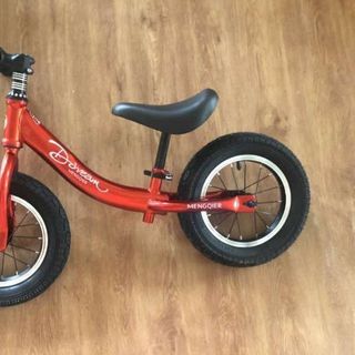 Xe tập thăng bằng cho trẻ từ 2 đến 6 tuổi Cao cấp