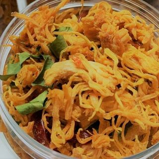 KHÔ GÀ LÁ CHANH KHÔ GÀ BƠ TỎI
