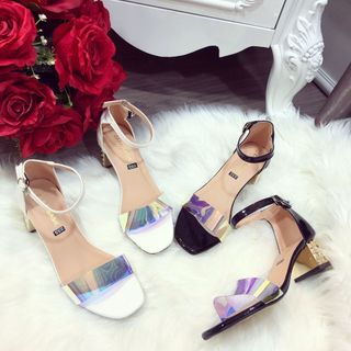Giày sandal đế xò