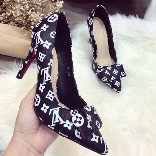 Giày cao got nơ