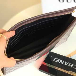 Ví cầm tay full hộp