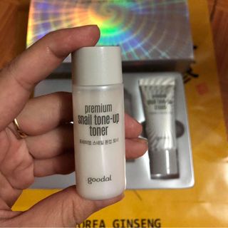 Set kem ốc sên dưỡng trắng da GOODAL Premium Snail Tone Up Cream
