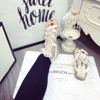 Giày sandal dây xỏ cute