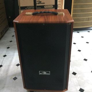 LOA KÉO K88 THÙNG GỖ DÀY CÓ ACQUY TẶNG KÈM 2 MIC