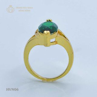 Nhẫn nữ titan mạ vàng mặt đá xanh lá - Trang Sức Hava Hồng Kông - HVN06