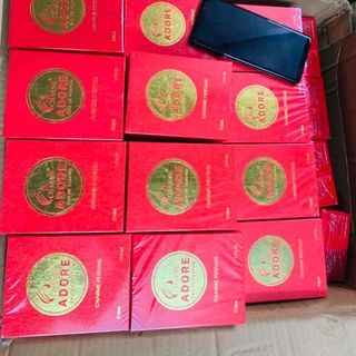 nước hoa adore charme