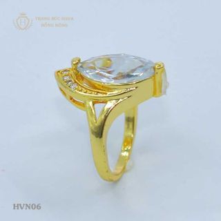 Nhẫn nữ titan mạ vàng mặt đá trắng - Trang Sức Hava Hồng Kông - HVN06