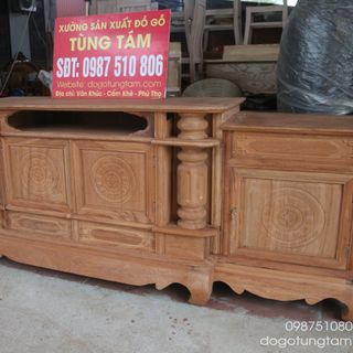 Kệ tivi gỗ gõ đỏ
