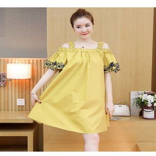 Đầm bầu suông phối tay thêu hoa có 2 màu vàng chanh và trắng
