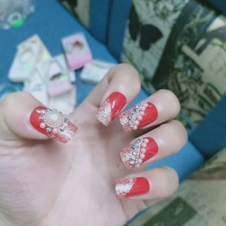 móng tay giả