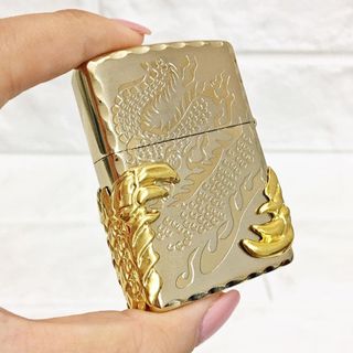 BẬT LỬA ZIPPO MỸ - MÓNG RỒNG HÌNH NỔI CÓ TEM ĐỎ TÚI XÁCH - XÀI XĂNG