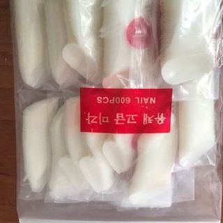 Móng úp 600 móng / túi
