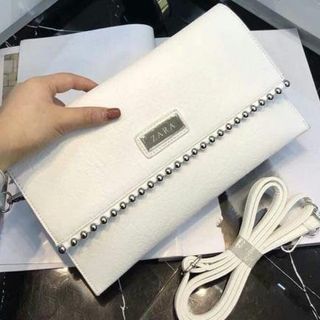 Ví dài đính đá viền túi