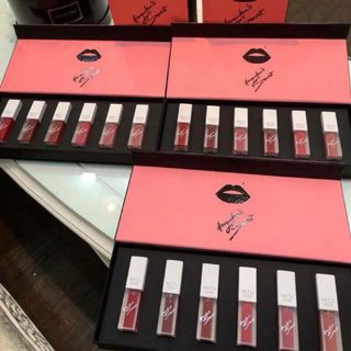 Son MOI Hồ Ngọc Hà