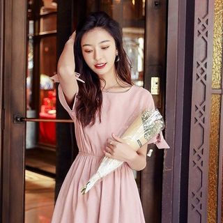 Đầm Dự Tiệc Cột Nơ Tay Bo Eo