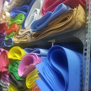 mút xốp 2 ly