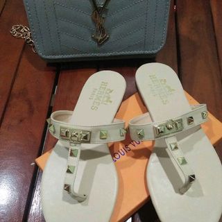 xưởng dép cao cấp sỉ từ 5x 6x 7x