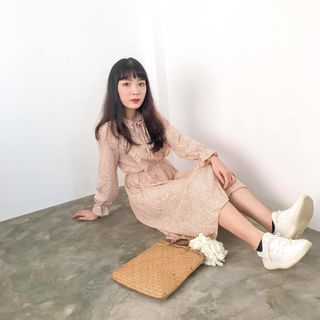 đầm chấm bi tay dài