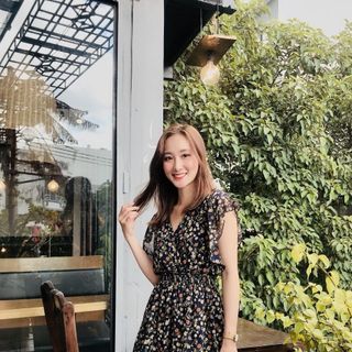 đầm xòe hoa