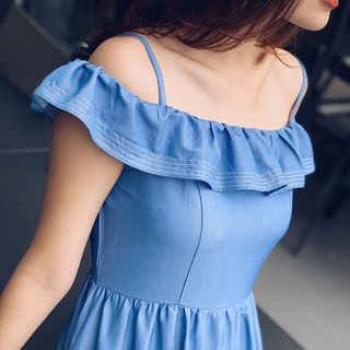 Đầm jeans bèo hình tự chụp- gia công và bán sỉ