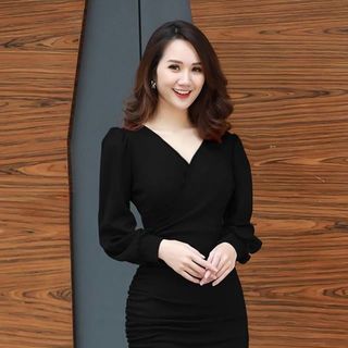 đầm ôm body tay dài cổ chữ v