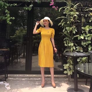 Đầm Dự Tiệc Dập Ly tay Phồng Kèm tag Hoa