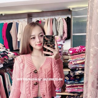 Khoác len croptop