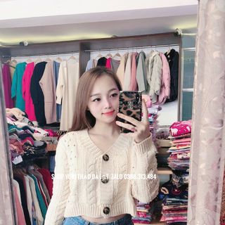 Khoác len croptop