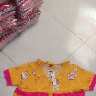lụa satin tiểu thư quần đùi