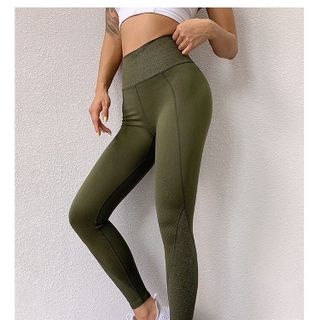 Quần tập dài gen bụng Châu Âu