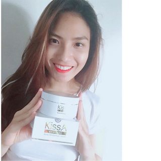 Kem dưỡng trắng chống nắng toàn thân