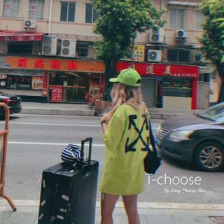 Áo thun form rộng Off-White xanh dạ quang