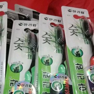 bàn chảy đánh răng than tre