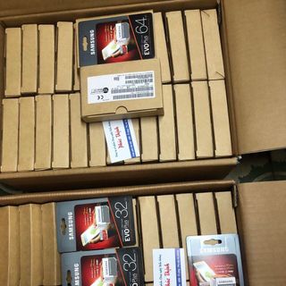 Thẻ nhớ 32gb Kingston micro SDHC class 10 kèm Adapter - Hãng phân phối chính thức