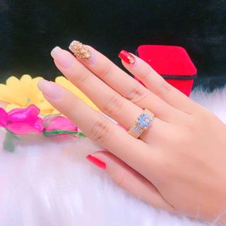 nhẫn mạ vàng