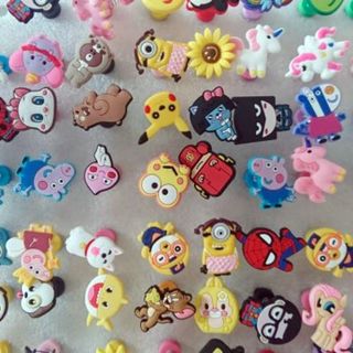 STICKER 2D 3D JITBITZ LÒ XO 2D gắn dép crocs giá sỉ​ giá sỉ số lượng lớn