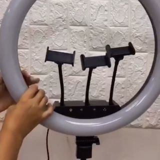 Đèn livestream size 45cm giá sỉ giá bán buôn 1 lúc 3 máy