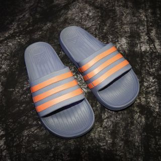 Dép Đúc 3 Sọc 16