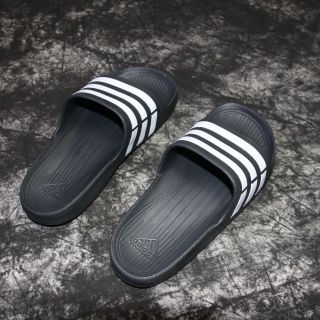 Dép Đúc 3 Sọc 30