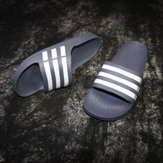 Dép Đúc 3 Sọc 18
