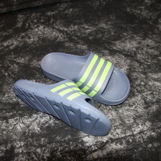 Dép Đúc 3 Sọc 03