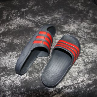 Dép Đúc 3 Sọc 19