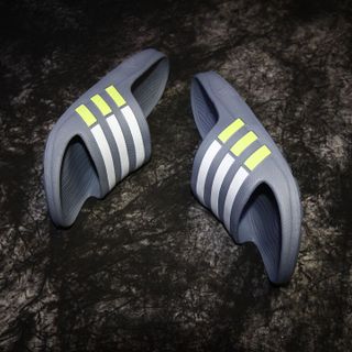 Dép Đúc 3 Sọc 20
