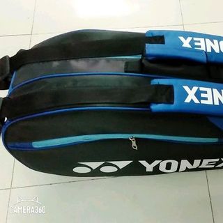 bao vợt cầu lông Yonex 2 ngăn chính