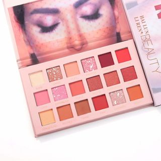 BẢNG MẮT HUDA-NUDE giá sỉ